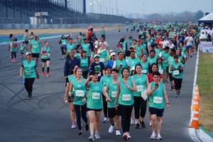 BIB: 3273, 531, 52731, 282, 53172, 52954
                            <button type="button" onclick="openModal(10525794)" class="btn btn-primary btn-sm float-right btn-popup" data-toggle="modal" data-target=".modal-high-quality">
                        <i class="fas fa-shopping-cart"></i> Add to Cart
                    </button>
                                            <button type="button" onclick="isThisMe(10525794, true)" class="btn btn-success btn-sm float-right btn-popup btn-isme hidden" data-toggle="tooltip" data-placement="bottom" title="นี่คือรูปของคุณใช่ไหม คลิกที่นี่เพื่อเอาเข้าอัลบั้ม">
                        <i class="fas fa-plus"></i> Add to album
                    </button>
                    <button type="button" onclick="isThisMe(10525794, false)" class="btn btn-warning btn-sm float-right btn-popup btn-isnotme hidden">
                        <i class="fas fa-ban"></i> Remove from album
                    </button>